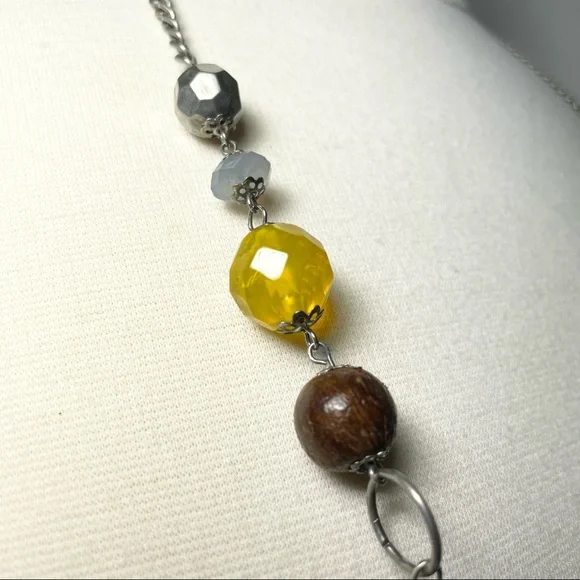 Multi-color wooden beads long necklace - Picture 4 of 8